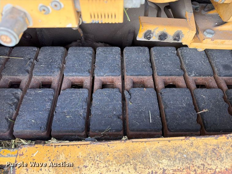 image for item FN2660 Bale-knox PF-400 A paver