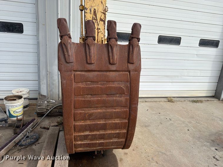 image for item FN2662 2012 Kobelco SK210-9 excavator