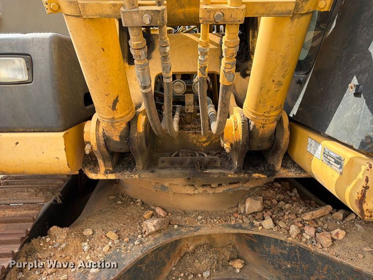 image for item FN2662 2012 Kobelco SK210-9 excavator