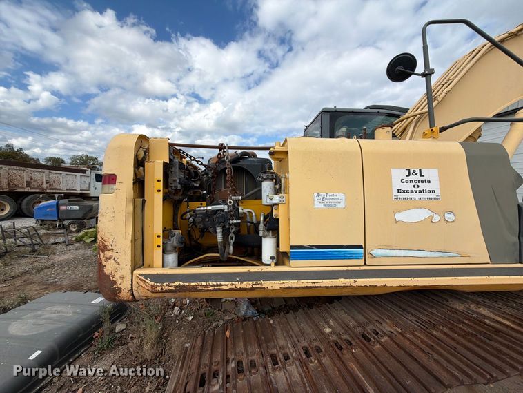 image for item FN2662 2012 Kobelco SK210-9 excavator