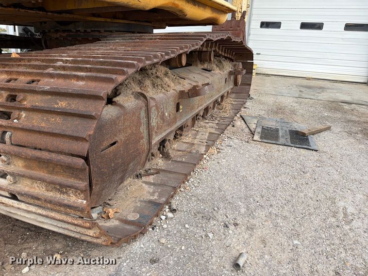 image for item FN2662 2012 Kobelco SK210-9 excavator