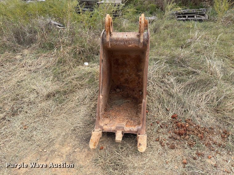 image for item FN2662 2012 Kobelco SK210-9 excavator