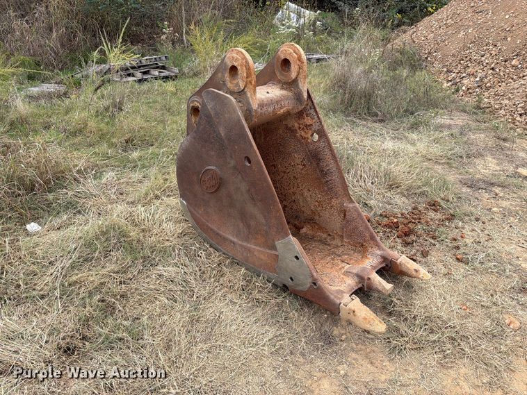 image for item FN2662 2012 Kobelco SK210-9 excavator