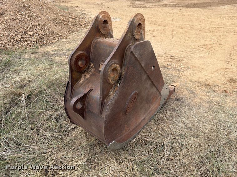 image for item FN2662 2012 Kobelco SK210-9 excavator