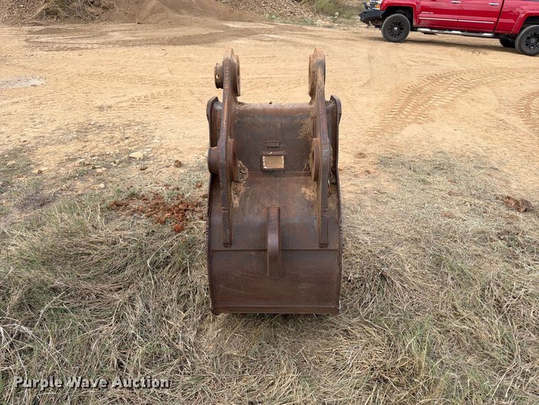 image for item FN2662 2012 Kobelco SK210-9 excavator