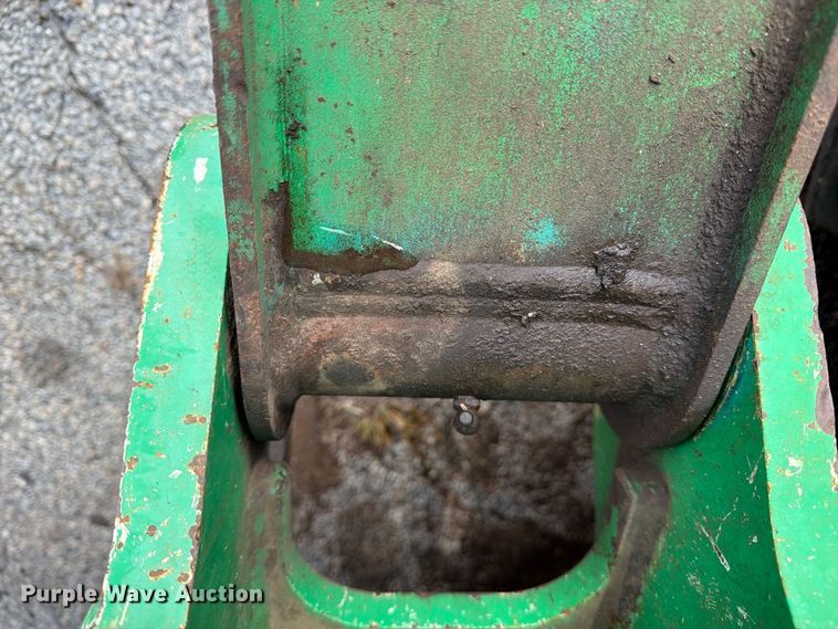 image for item FN2665 2006 John Deere 310G backhoe