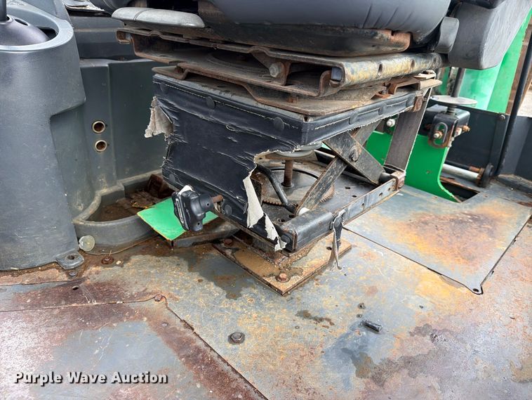 image for item FN2665 2006 John Deere 310G backhoe