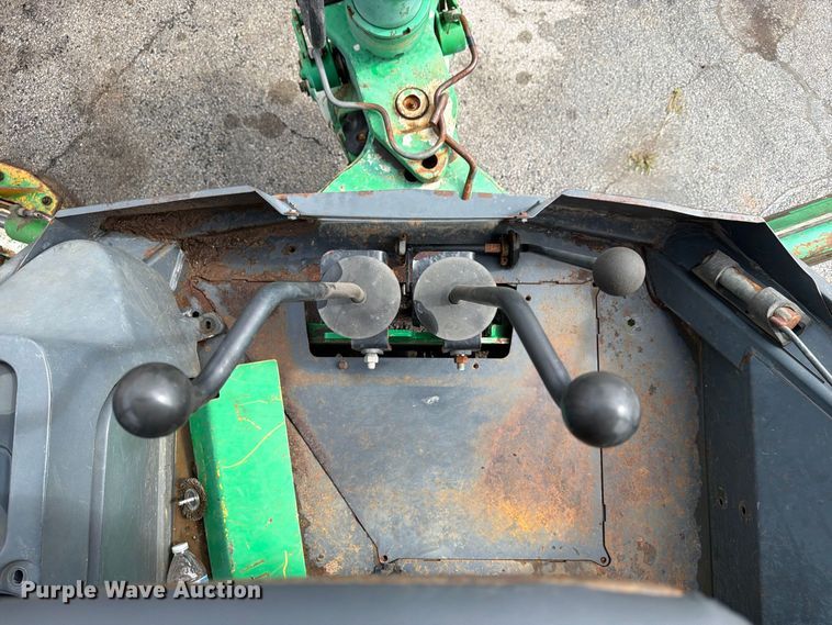 image for item FN2665 2006 John Deere 310G backhoe