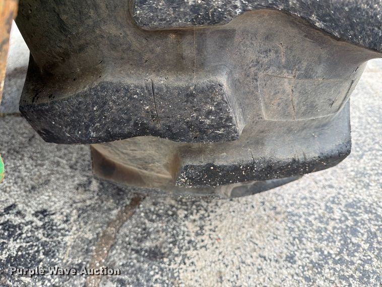 image for item FN2665 2006 John Deere 310G backhoe