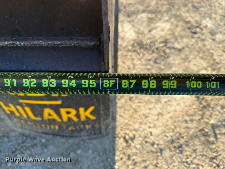image for item FN2674 2020 Peterbilt 348 dump truck