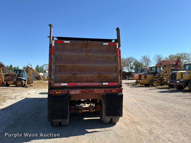 image for item FN5889 2000 Warren Inc. SFS2654 end dump trailer