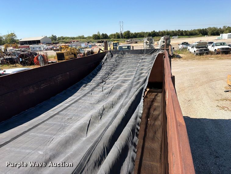 image for item FN5889 2000 Warren Inc. SFS2654 end dump trailer