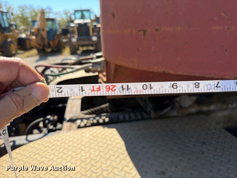 image for item FN5889 2000 Warren Inc. SFS2654 end dump trailer