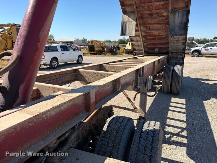 image for item FN5889 2000 Warren Inc. SFS2654 end dump trailer