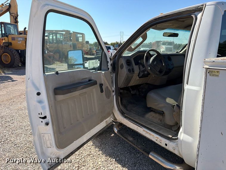 image for item FN5896 2008 Ford F450 Super Duty XL utility / service truck