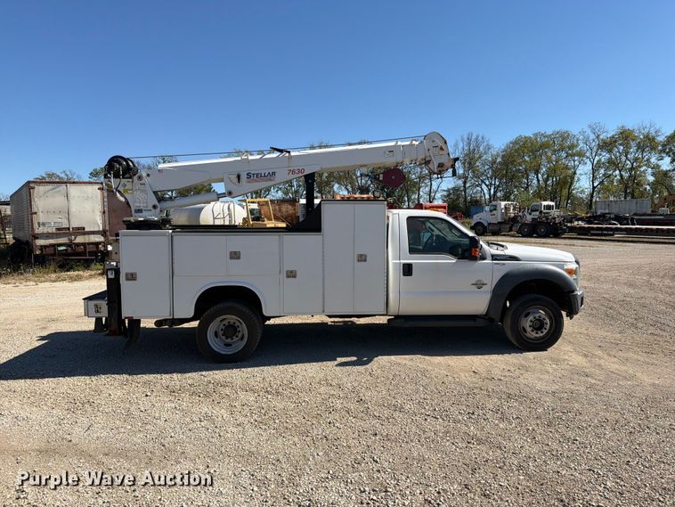 image for item FN5900 2015 Ford F550 Super Duty XL utility / service truck