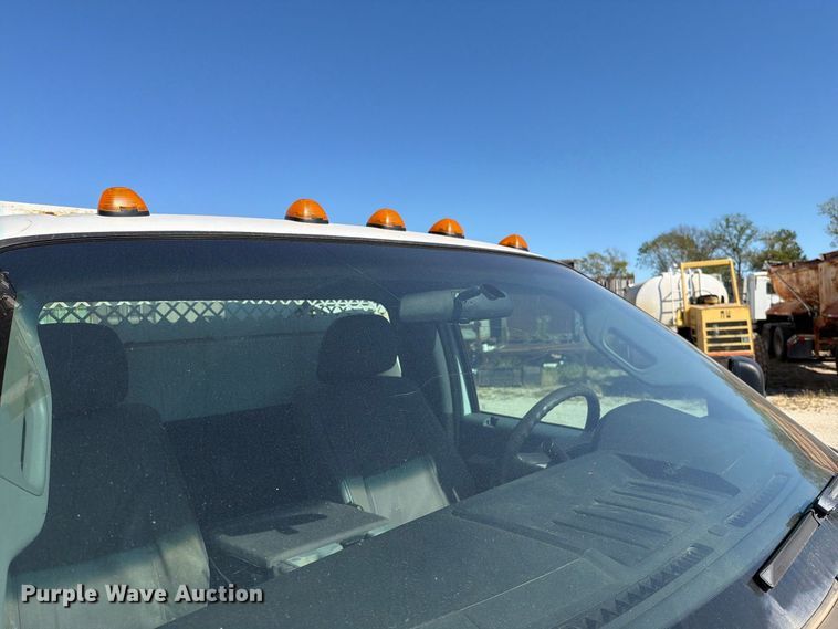 image for item FN5900 2015 Ford F550 Super Duty XL utility / service truck