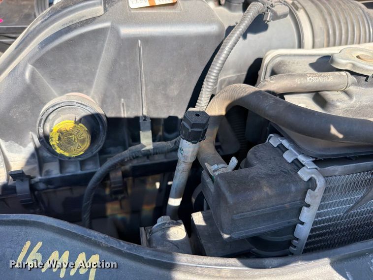image for item FN5900 2015 Ford F550 Super Duty XL utility / service truck