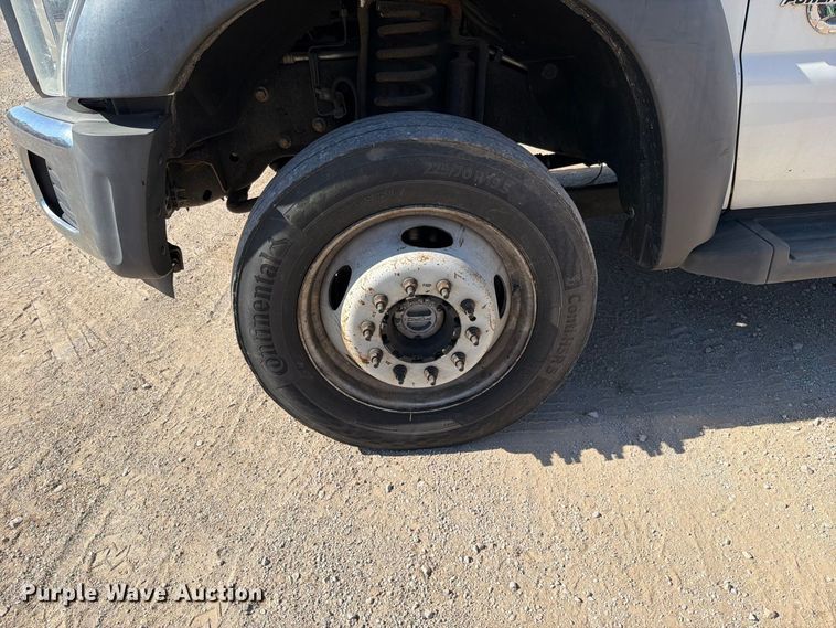 image for item FN5900 2015 Ford F550 Super Duty XL utility / service truck
