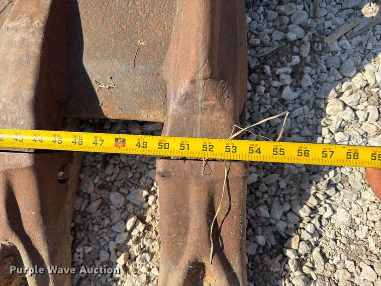 image for item FN5906 1992 Caterpillar 325 L excavator