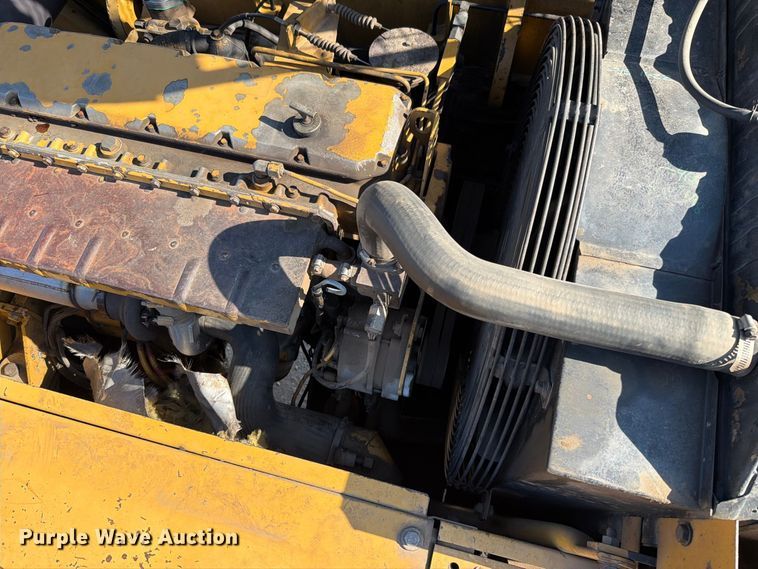 image for item FN5906 1992 Caterpillar 325 L excavator