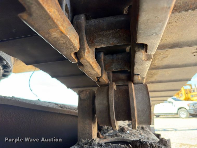 image for item FN5906 1992 Caterpillar 325 L excavator