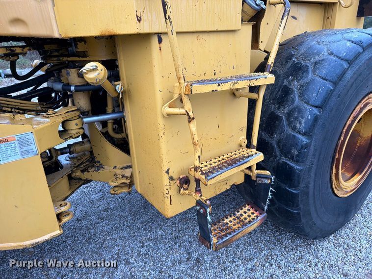 image for item FN5931 1997 Caterpillar 950F wheel loader