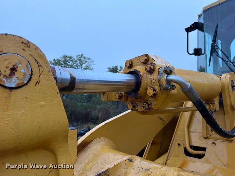 image for item FN5931 1997 Caterpillar 950F wheel loader