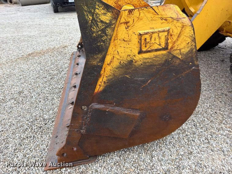 image for item FN5931 1997 Caterpillar 950F wheel loader