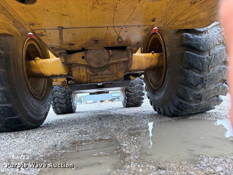 image for item FN5931 1997 Caterpillar 950F wheel loader