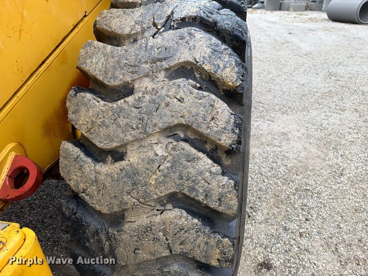 image for item FN5931 1997 Caterpillar 950F wheel loader