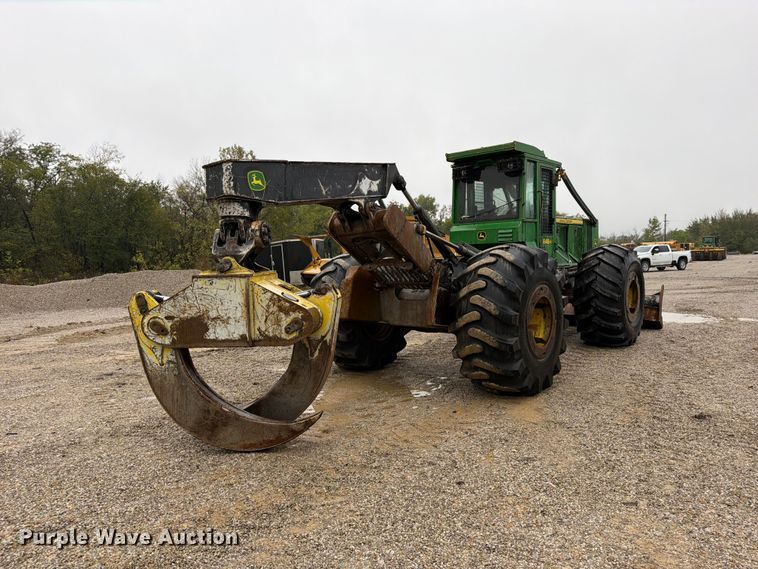 image for item FN5933 2014 John Deere 848H skidder