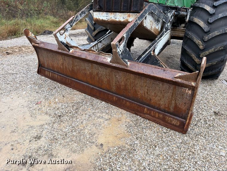 image for item FN5933 2014 John Deere 848H skidder