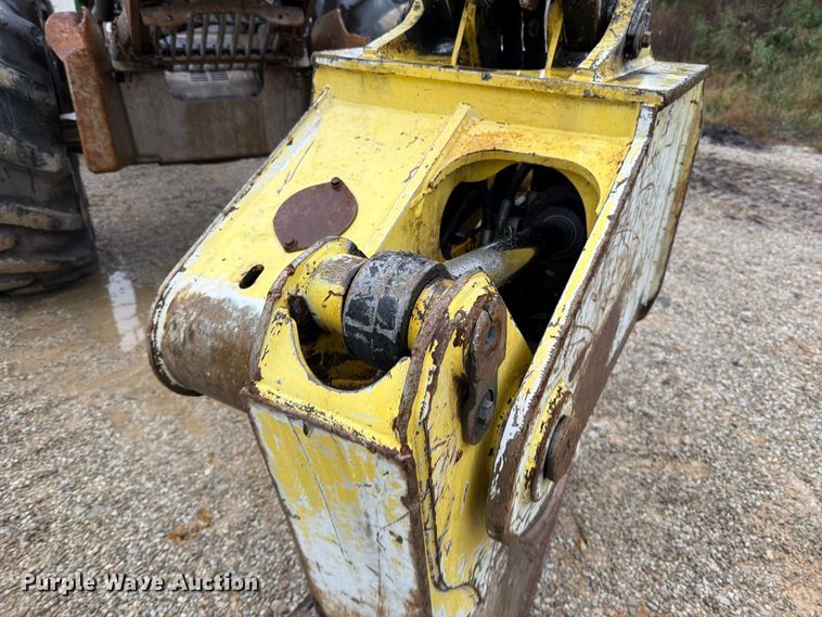 image for item FN5933 2014 John Deere 848H skidder