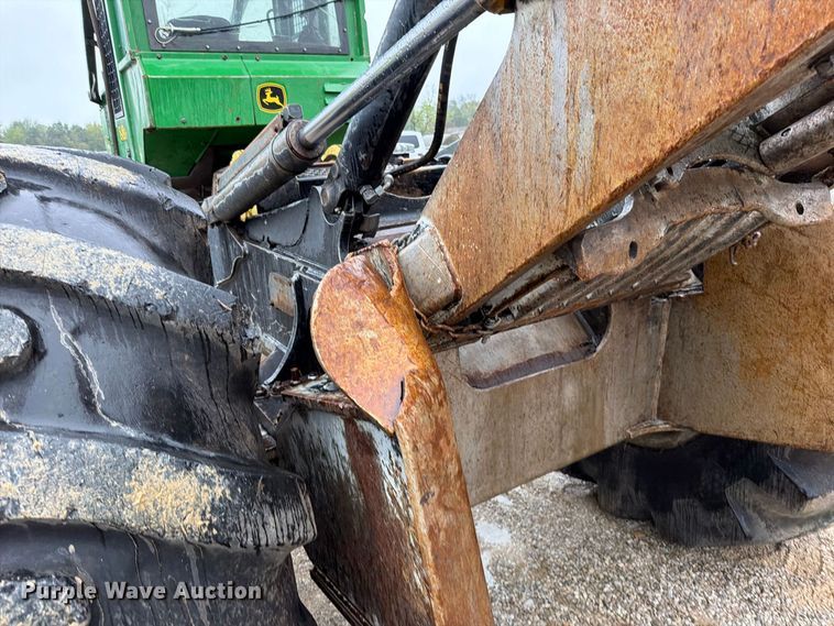 image for item FN5933 2014 John Deere 848H skidder