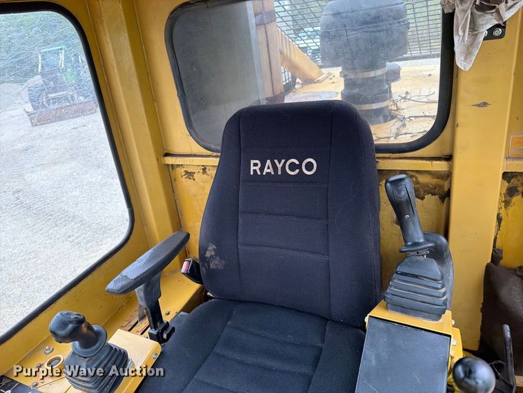 image for item FN5934 Rayco 1275 forestry mulcher