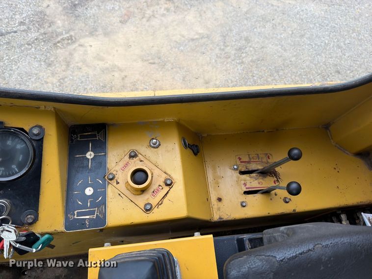 image for item FN5934 Rayco 1275 forestry mulcher