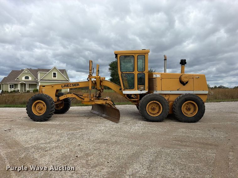 image for item FN5935 1987 Dresser A500E motor grader