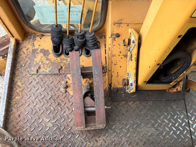 image for item FN5935 1987 Dresser A500E motor grader