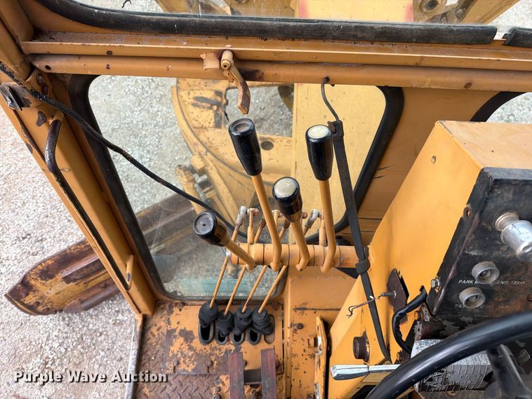 image for item FN5935 1987 Dresser A500E motor grader