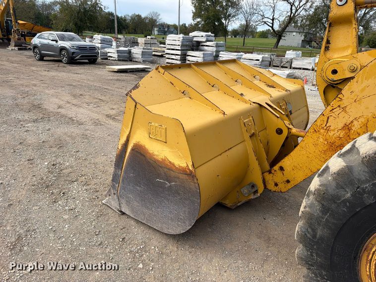 image for item FN5952 1997 Caterpillar 938F wheel loader