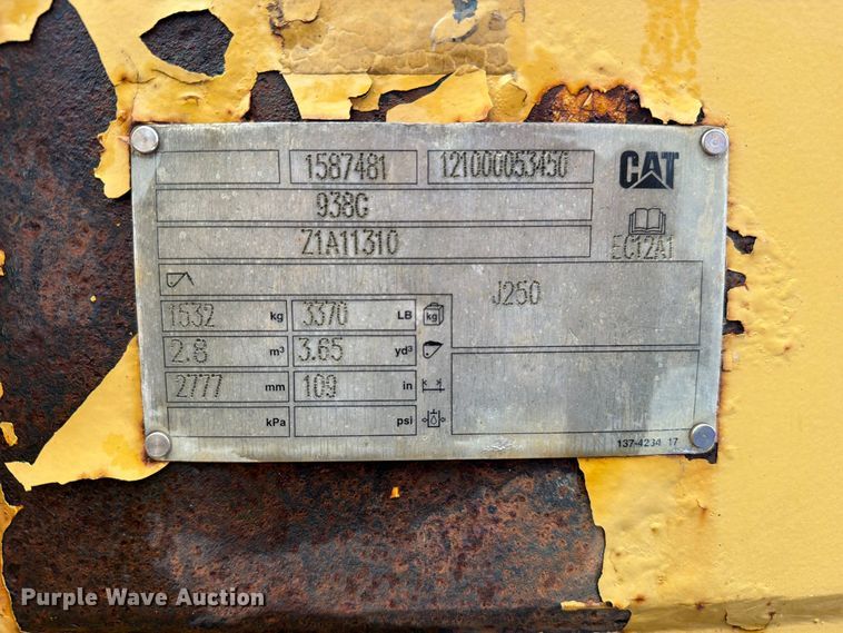 image for item FN5952 1997 Caterpillar 938F wheel loader
