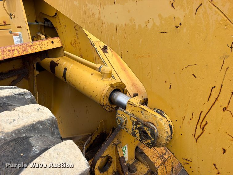 image for item FN5952 1997 Caterpillar 938F wheel loader