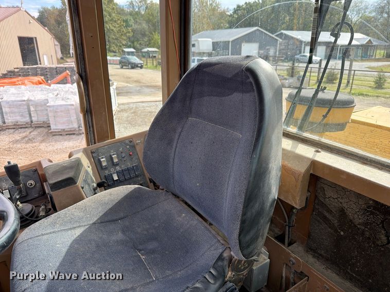 image for item FN5952 1997 Caterpillar 938F wheel loader