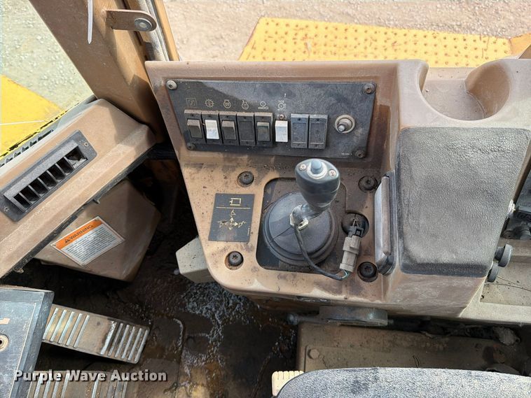image for item FN5952 1997 Caterpillar 938F wheel loader