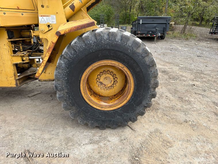 image for item FN5952 1997 Caterpillar 938F wheel loader
