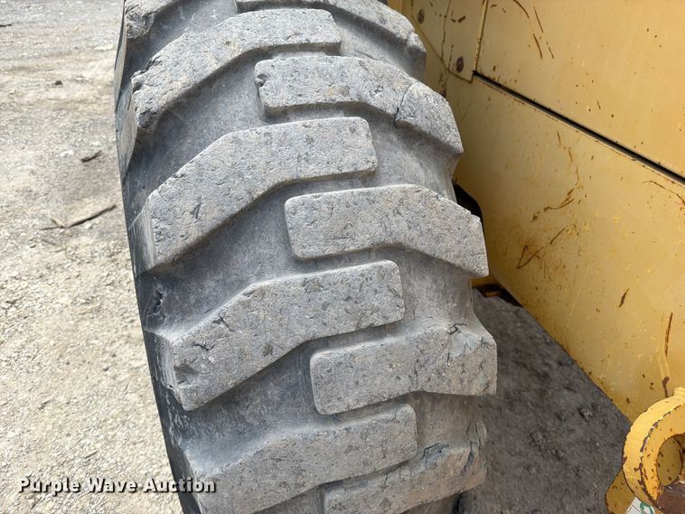 image for item FN5952 1997 Caterpillar 938F wheel loader
