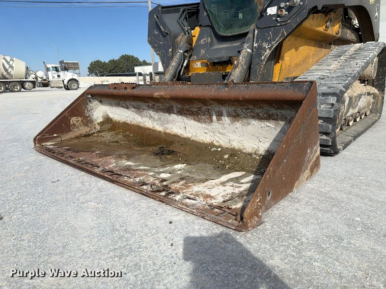 image for item FP3165 2018 John Deere 333G tracked skid steer loader