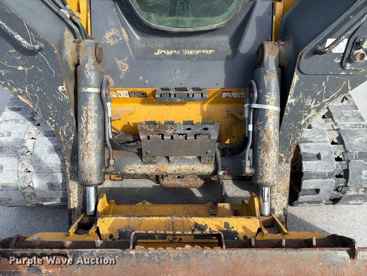 image for item FP3165 2018 John Deere 333G tracked skid steer loader