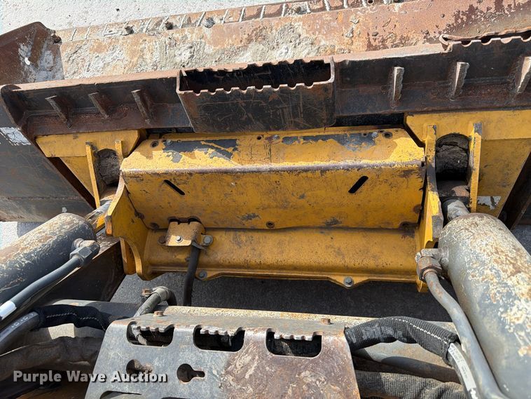 image for item FP3165 2018 John Deere 333G tracked skid steer loader